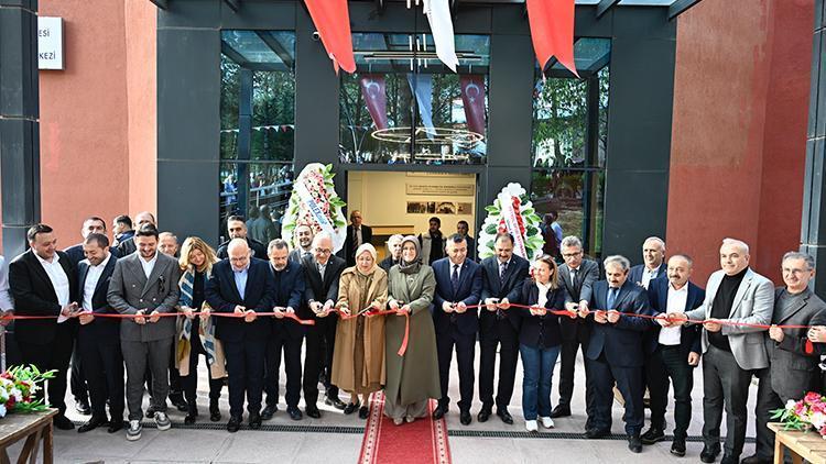Manisa'da Yenilikçi Bilim ve Kültür Merkezi Hizmete Açıldı