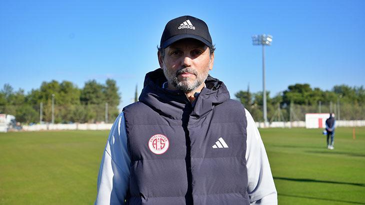 Antalyaspor Teknik Direktörü Erol Bulut'tan Galatasaray Maçı Öncesi Açıklamalar