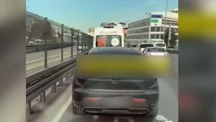Ambulansa Yol Vermeyen Sürücüye Ağır Cezalar Kapıda: Yeni Trafik Düzenlemesi Yolda