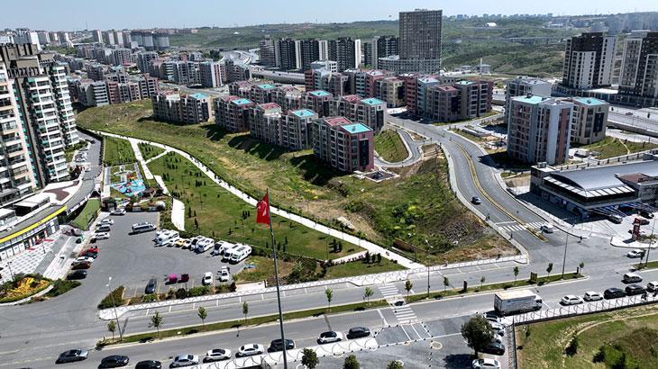 Başakşehir'de Sosyal Konutlar Yeni Yuvalarını Buldu: Bakan Kurum'dan Mutlu Anlar Paylaşımı