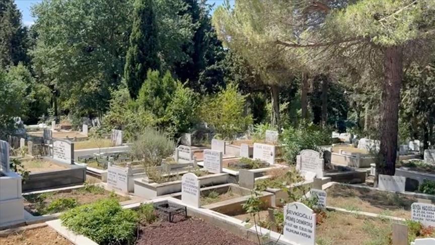 İstanbul'da Mezarlık Hizmetlerine Fahiş Zam