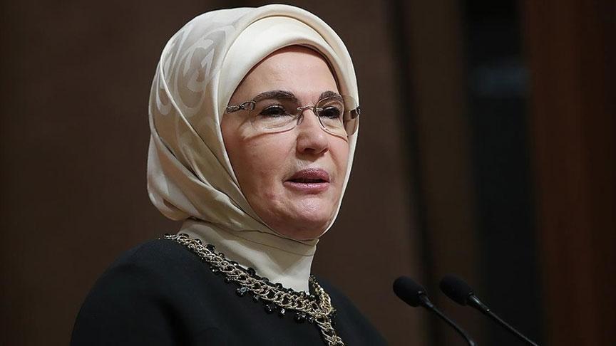 Emine Erdoğan’dan Sierra Leone’ye Kadın Gücü Mesajı: "Müreffeh Dünyanın Anahtarı Kadınlarda"