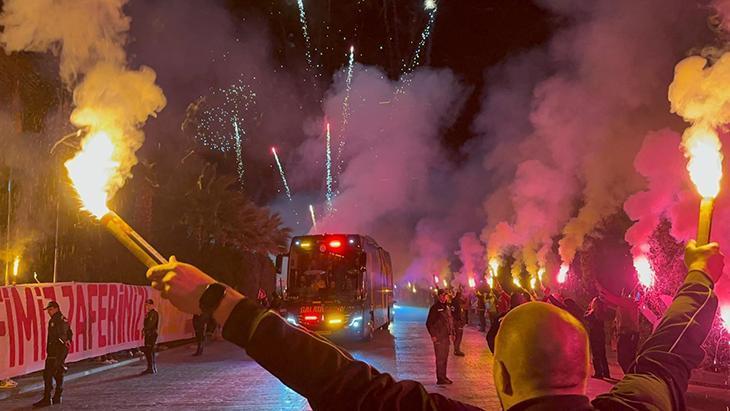Galatasaray'a Antalya'da Şampiyonlar Ligi Coşkusu