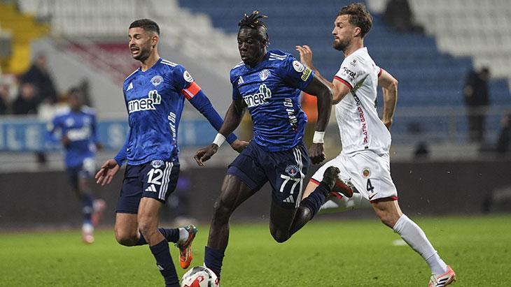 Süper Lig'de Kasımpaşa ve Gençlerbirliği'nden Golsüz Beraberlik