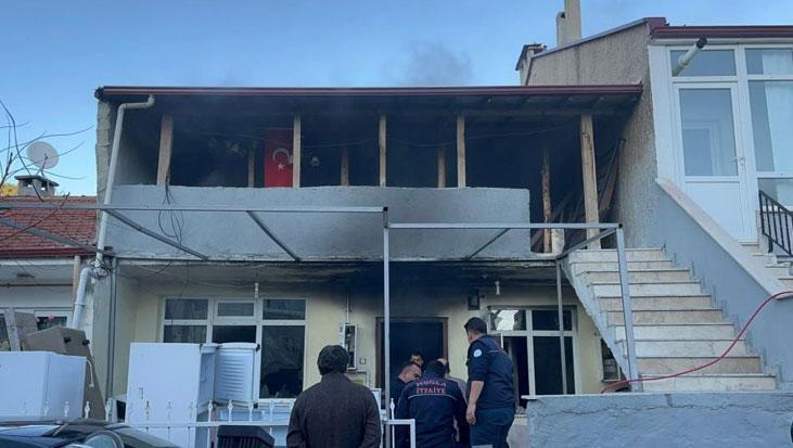 Öfke Anında Ev Küle Döndü: Kavgayı Takip Eden Yangında Bir Kişi Tutuklandı