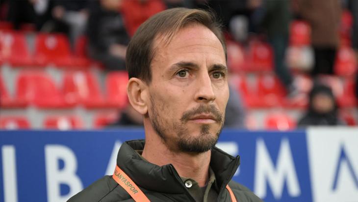 Alanyaspor Teknik Direktörü Pereira'dan Maç Sonrası Sitem: "Can Sıkıcı Bir Durum"