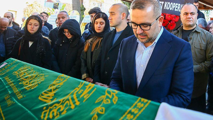 TCMB Başkanı Fatih Karahan, Annesini Uşak'ta Son Yolculuğuna Uğurladı