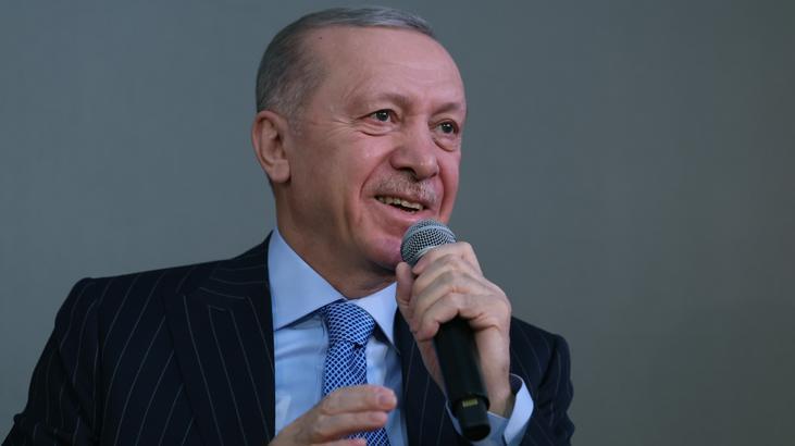 Erdoğan'dan Gençlere Seslendi: Provokatörlere Dikkat Edin, Terörle Mücadelede Önemli Mesafeler Kat Edildi