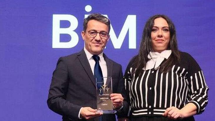 BİM, Sektöründe En Beğenilen Şirket Seçildi