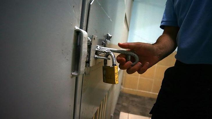 İstanbul'da 'Tahliye Vaadiyle' Dolandırıcılık: 2 Sanığa Ağır Hapis Cezası İsteniyor
