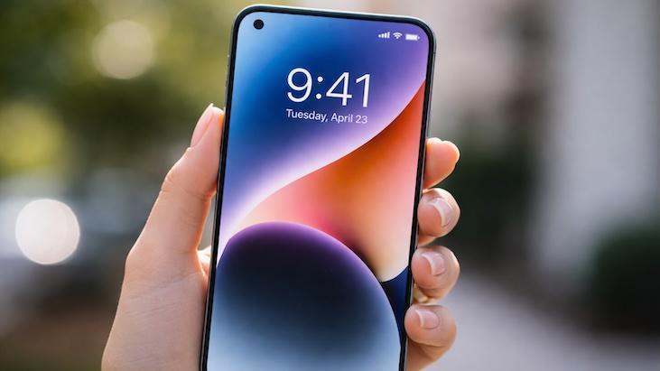 iPhone 18 Pro'da Ekran Tasarımı Değişiyor: Dinamik Ada Dönemi Sona Mı Eriyor?