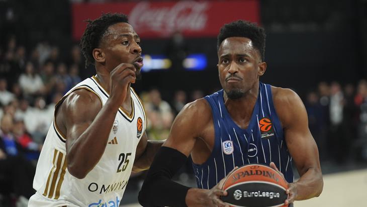 Anadolu Efes, Evinde Son Topta Kaybetti: Dubai Basketbol Maçtan Galip Ayrıldı