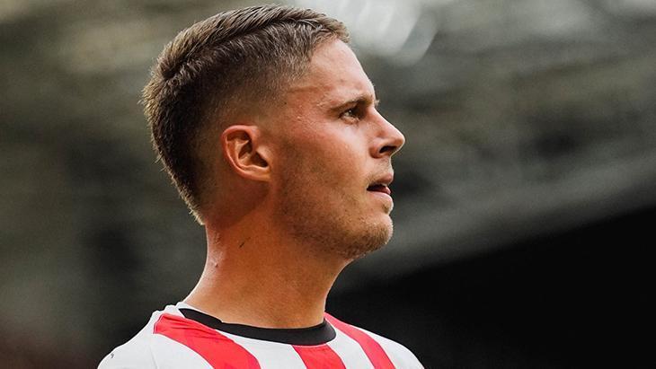 Fenerbahçe'den Yıldız Transfer: Joey Veerman Kadroya Katıldı