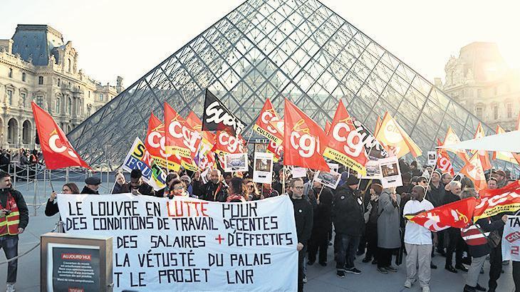 Louvre Müzesi Güvenliğini Artırıyor: Seyyar Karakol Devreye Giriyor