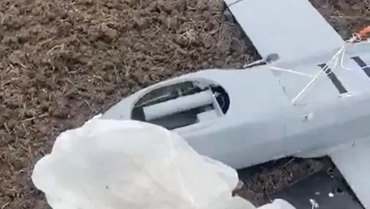 Balıkesir Kırsalında Paraşüt Açık İHA Bulundu, Ankara'ya Götürüldü