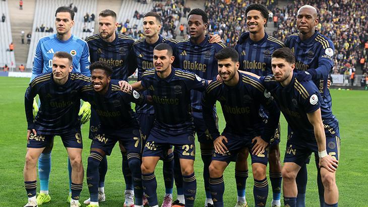 Fenerbahçe'de Eyüpspor Galibiyeti Sonrası İsmail Yüksek'ten Mesaj: "Her Şeye Rağmen Ayaktayız"