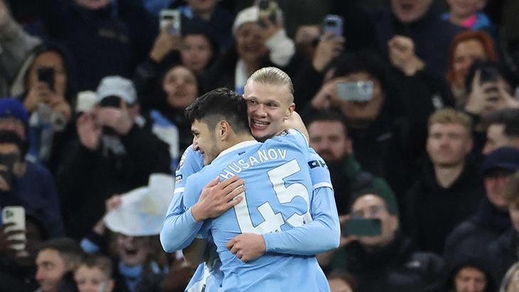Manchester City, West Ham Karşısında Farklı Galip Gelerek Zirvedeki Yerini Sağlaştırdı