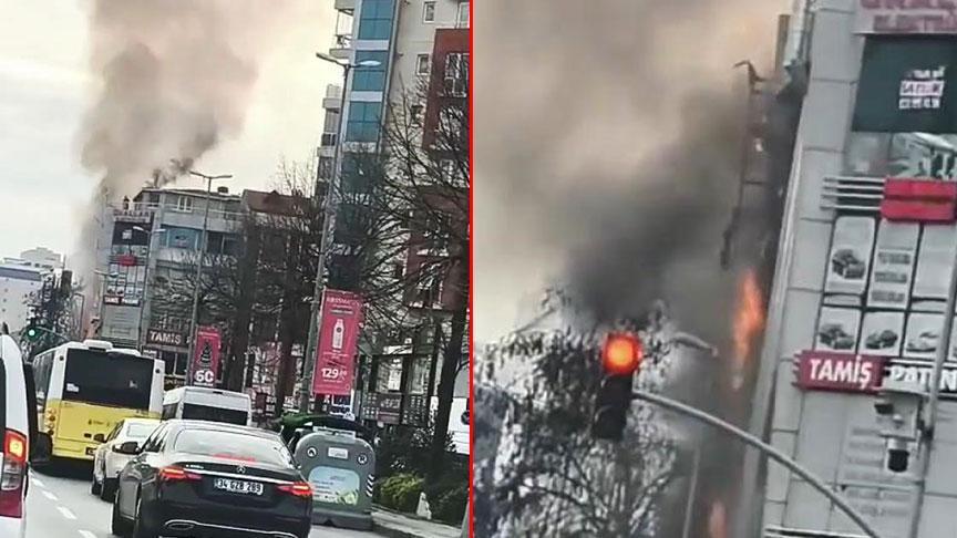 Esenyurt'ta İş Hanında Korkutan Yangın: Yaralı Yok, Hasar Var
