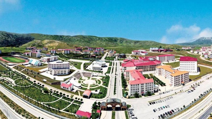 Bitlis Eren Üniversitesi Akademik Performansıyla Dikkat Çekti: Türkiye'nin En Başarılı 10 Üniversitesi Arasında