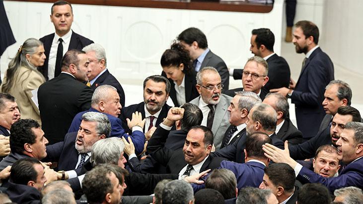 2026 Yılı Bütçe Görüşmeleri Yumruklarla Sona Erdi