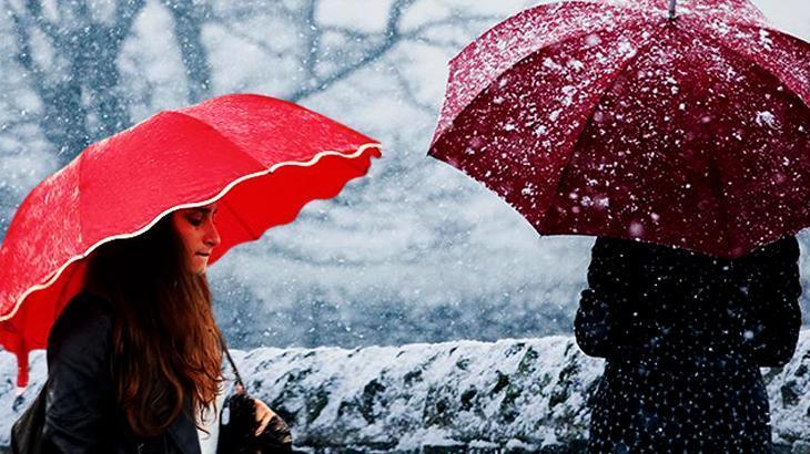 Meteoroloji'den Yeni Yıl Öncesi Hava Durumu Raporu: Yağışlar Yurdu Sarıyor, İstanbul ve Ankara'ya Kar Geliyor mu?