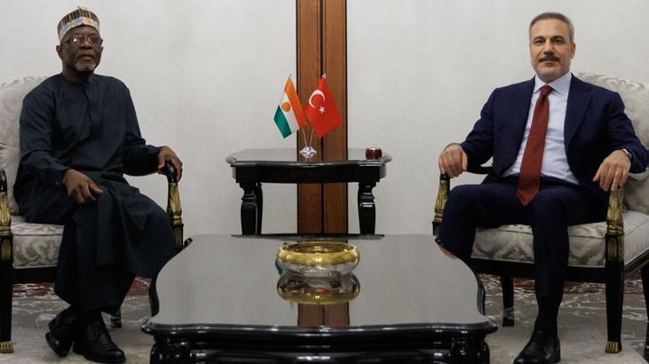 Bakan Fidan ve Nijerli Mevkidaşı Ankara'da Diplomatik Görüşme Gerçekleştirdi