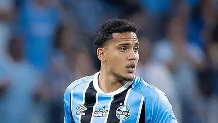 Beşiktaş'tan Brezilya'ya Transfer Operasyonu: Gustavo Martins Hedef Alındı
