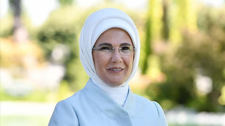 Emine Erdoğan'dan Regaip Gecesi'ne Özel Mesaj: Merhamet ve Kardeşlik Vurgusu