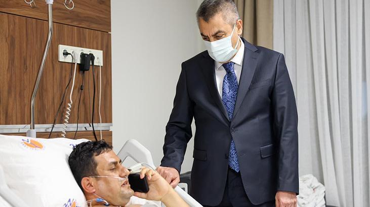 Öğrencinin Tüfekle Saldırdığı Okul Müdürüyle Bakan Tekin Telefonda Görüştü