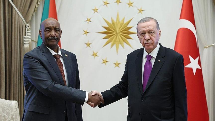Sudan Egemenlik Konseyi Başkanı El-Burhan, Ankara'da Resmi Karşılamayla Ağırlandı