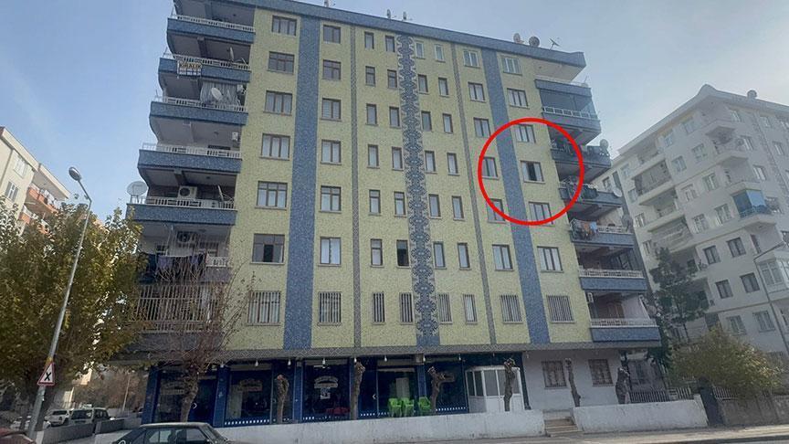 Bebeğini Dördüncü Kattan Atan Anne Hakkında Tedavi Kararı