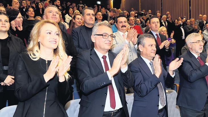 CHP'den Demokratikleşme Vurgusu: Rapor Çalışmalarına Katkı
