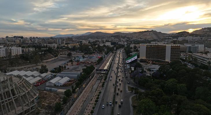 Suriye'de Devrik Rejim Subayları Sınırda Yakalandı: Gizli Dönüş İddiaları