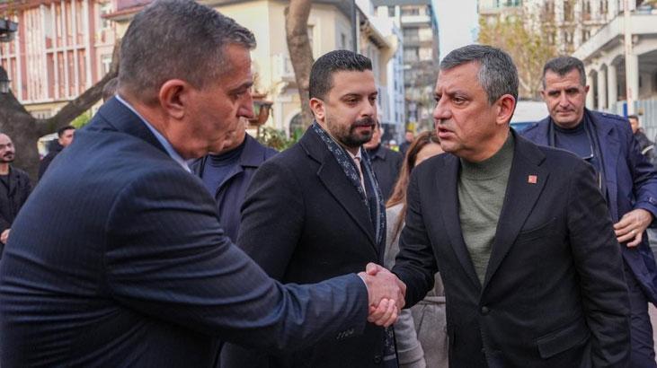 CHP Genel Başkanı Özgür Özel, Manisa'da Şehzadeler Belediyesini Ziyaret Etti