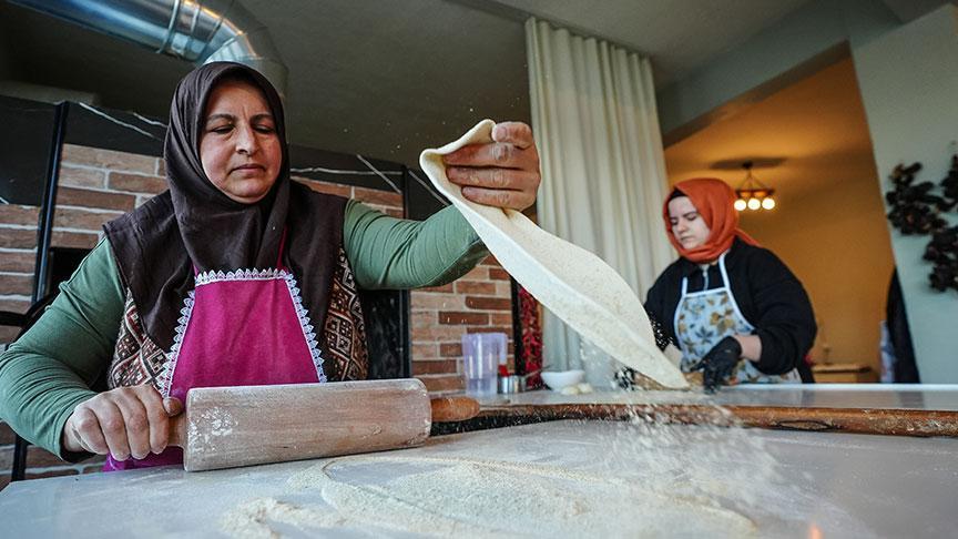 Anne ve Kızından Kırsal Mahallede Örnek Girişim: Pide Salonuyla Hayallerini Gerçeğe Dönüştürdüler