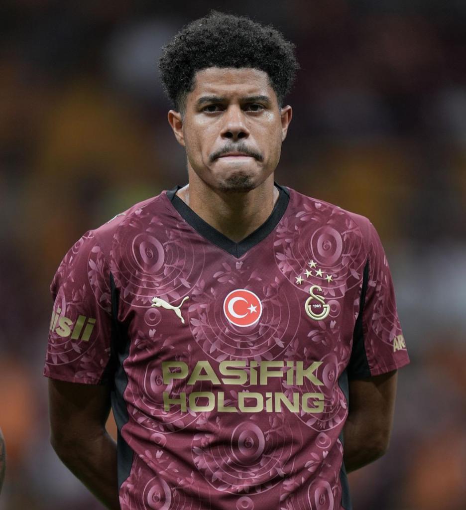 Galatasaray'ın Yıldız Oyuncusu Gabriel Sara'ya Premier Lig'den Ciddi İlgi