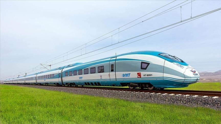 Demiryolları 2025'te Rekor Yolcu Taşıdı: Nüfusun Üç Katından Fazlasına Hizmet Verdi