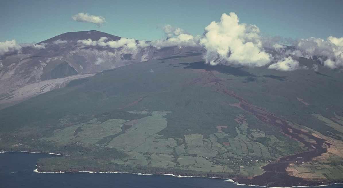 Fransa'da Bir Yanardağda Kırmızı Alarm: Piton de la Fournaise'den Acil Eylem Çağrısı