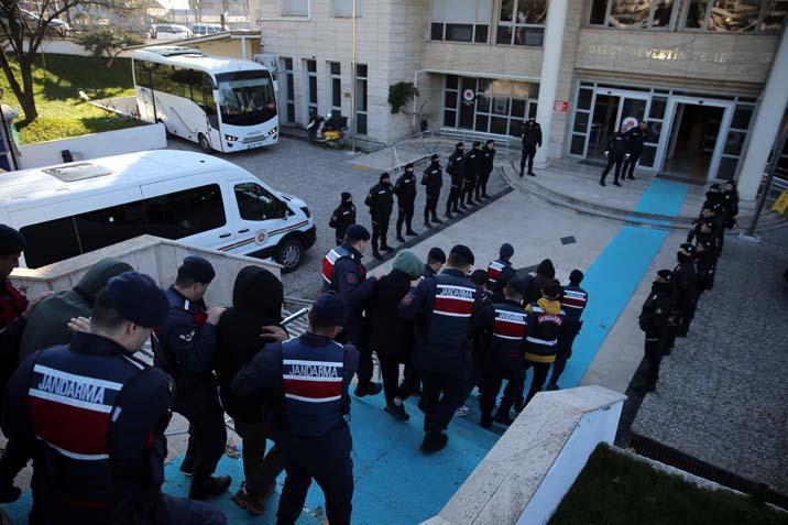 İstanbul'da DEAŞ Operasyonu: 117 Şüpheli Adliyeye Sevk Edildi
