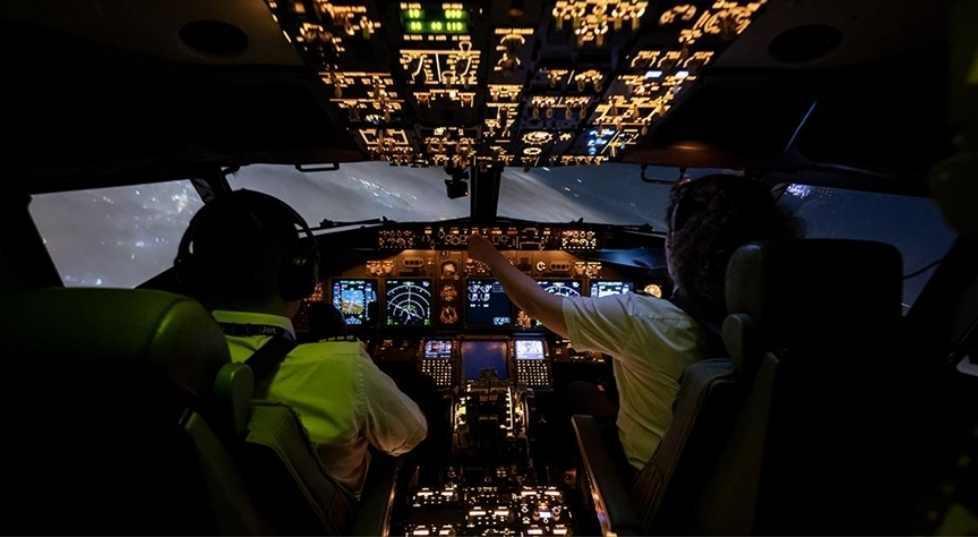 Pilotun Alkol Etkisi Altında Olduğu Tespit Edildi: 344 Yolcu Tehlikede
