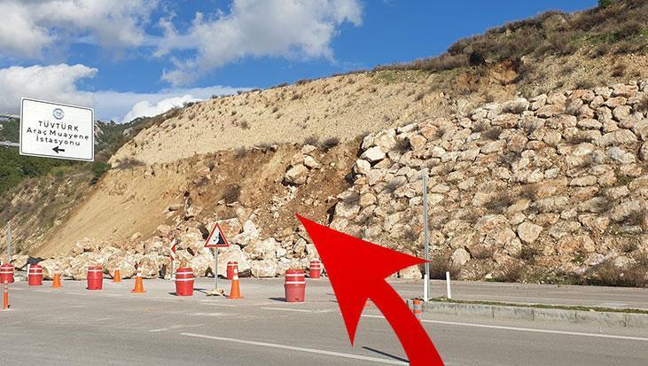 Antalya'da D-400 Karayolu'nda Heyelan Tehlikesi: Ulaşım Tek Şeride Düştü