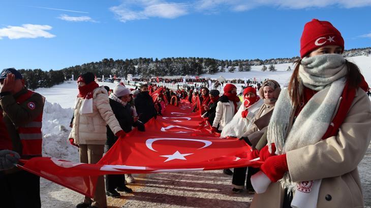 Sarıkamış Şehitleri, 111. Yıl Dönümünde Anıldı: 'Dedelerimizin Şehit Olduğu Yerdeyiz'