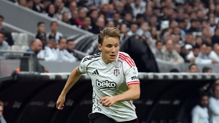 Beşiktaş'ta Jonas Svensson Dönemi Sona Erdi: Norveçli Oyuncu Eski Kulübüne Dönüyor