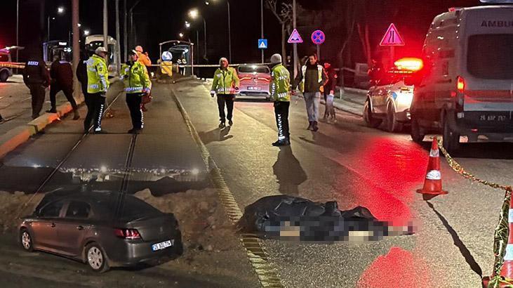 Eskişehir'de Feci Kaza: Otomobil Yayaların Arasına Daldı, 3 Can Kaybı