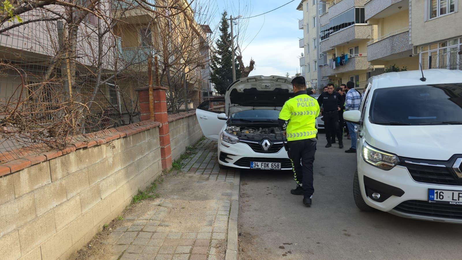 Bursa'da Çakar Takılı Araç Sürücüsüne Ağır Cezalar Kesildi