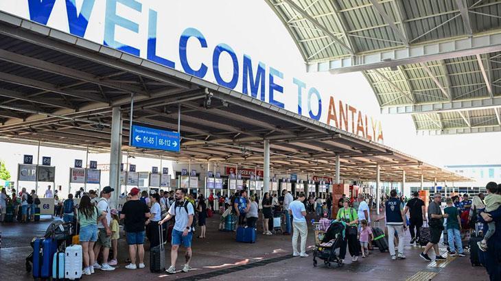 Rus Turistlerin 2026 Tatil Rotası Belli Oldu: Türkiye Zirvede