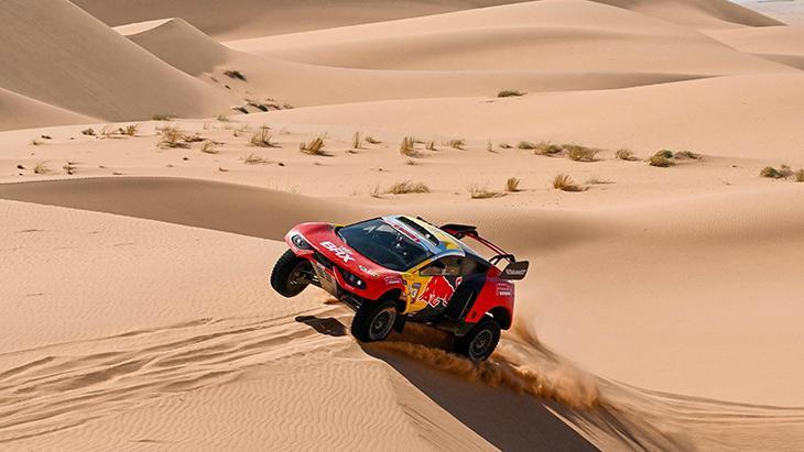 Dakar Rallisi'nin Üçüncü Etabında Sürpriz İsimler Zirvede