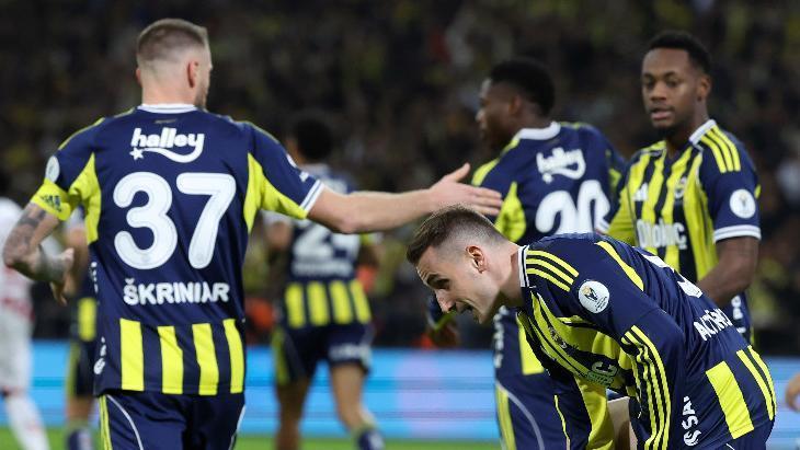 Fenerbahçe, Süper Kupa'da Finale Yükseldi