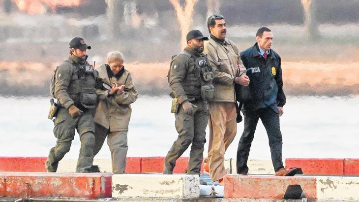 Venezuela'da İktidar Mücadelesi: ABD Operasyonu Sonrası Belirsizlik Sürüyor