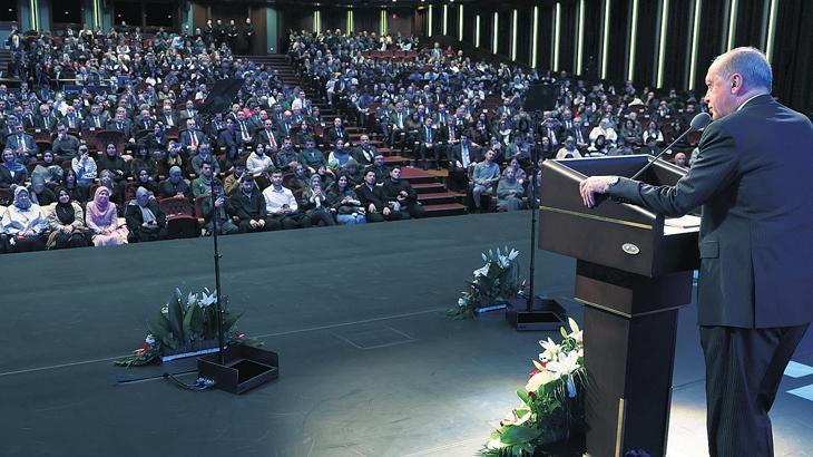 Cumhurbaşkanı Erdoğan'dan Genç İstihdamına Yönelik Kapsamlı Paket: 3 Milyon Gence Yeni İş Fırsatları ve 19 Bin TL'ye Varan Maaş Desteği